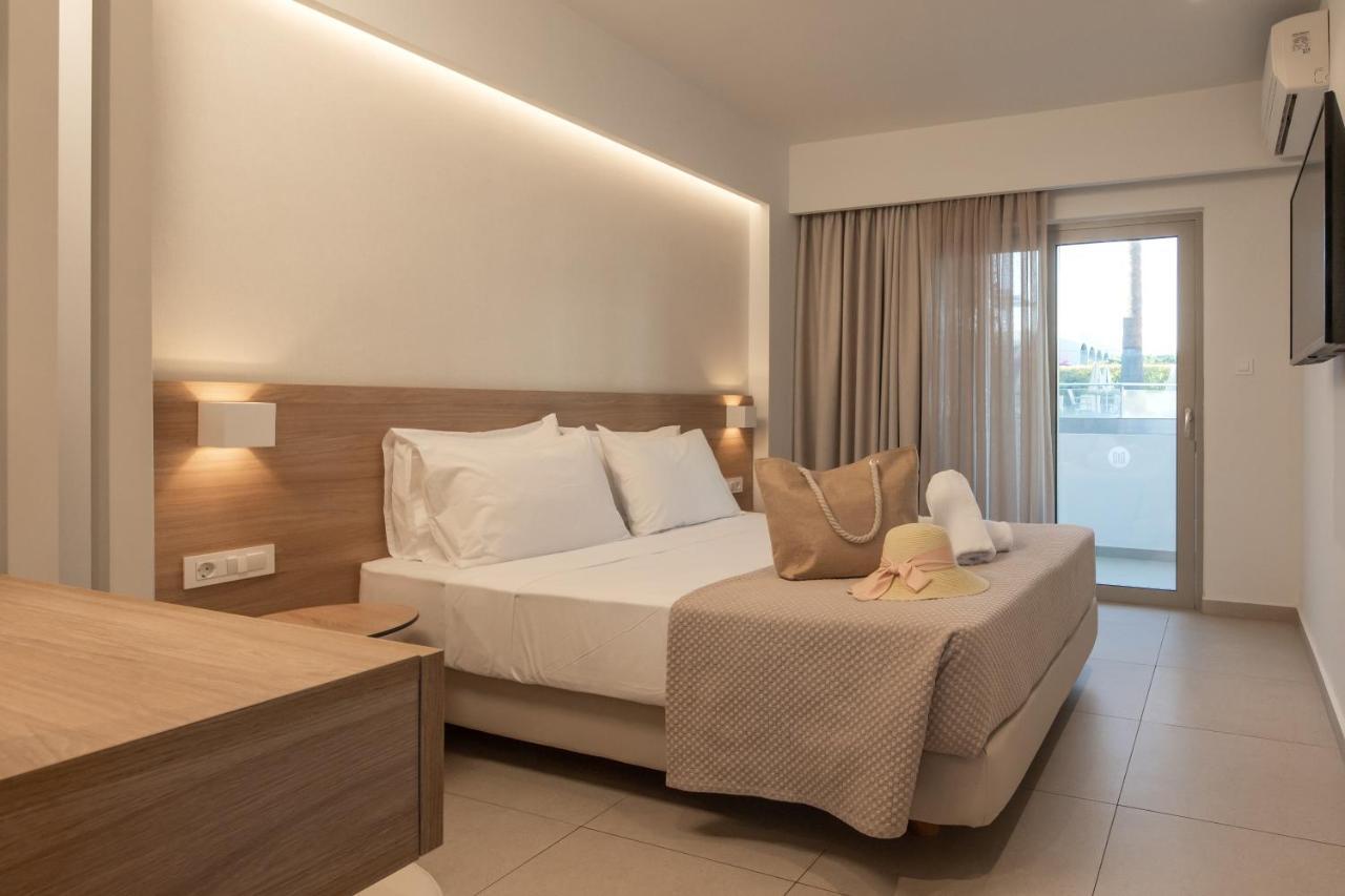Mythos Suites Hotel ตีกากี ภายนอก รูปภาพ
