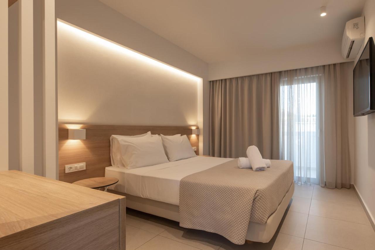 Mythos Suites Hotel ตีกากี ภายนอก รูปภาพ