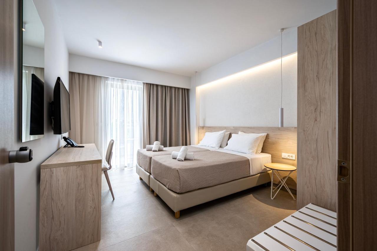 Mythos Suites Hotel ตีกากี ภายนอก รูปภาพ