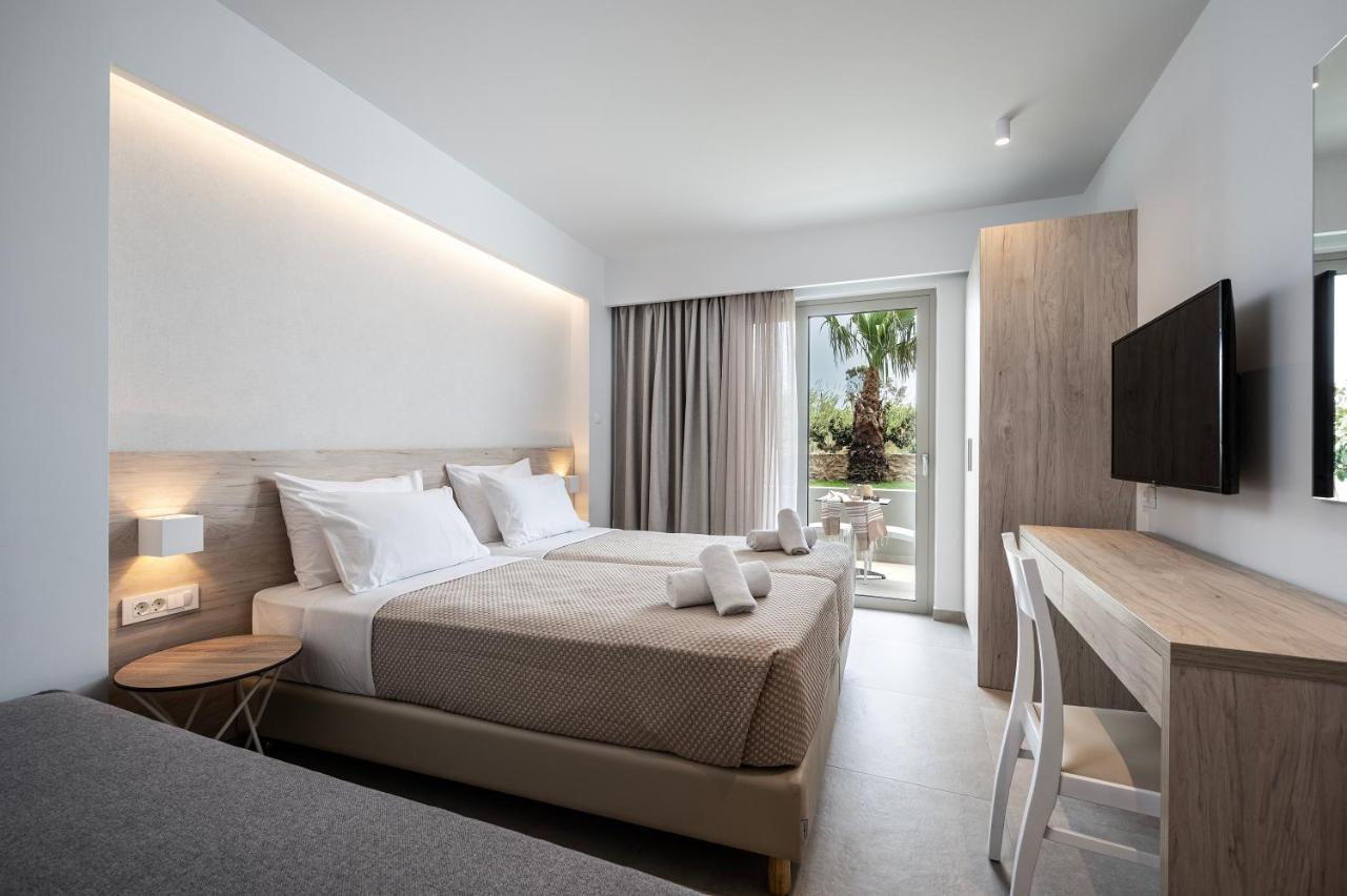 Mythos Suites Hotel ตีกากี ภายนอก รูปภาพ